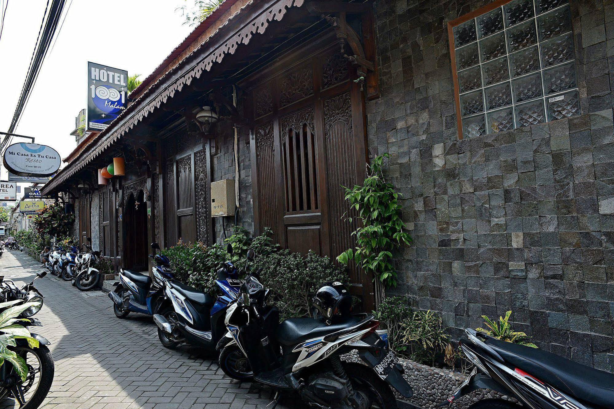 Zen Rooms Malioboro Sosrowijayan Wetan Yogyakarta Exterior foto